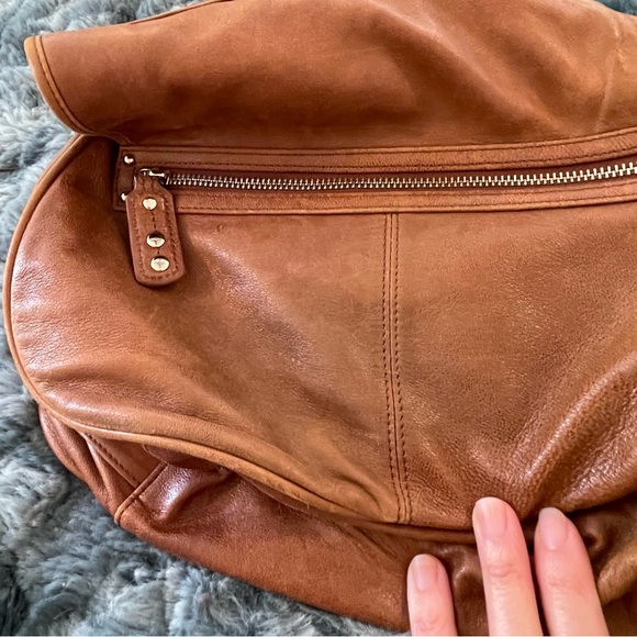 JUNIOR DRAKE buttery soft brown leather purse  brass rivets medium sized bag - Picture 7 of 7